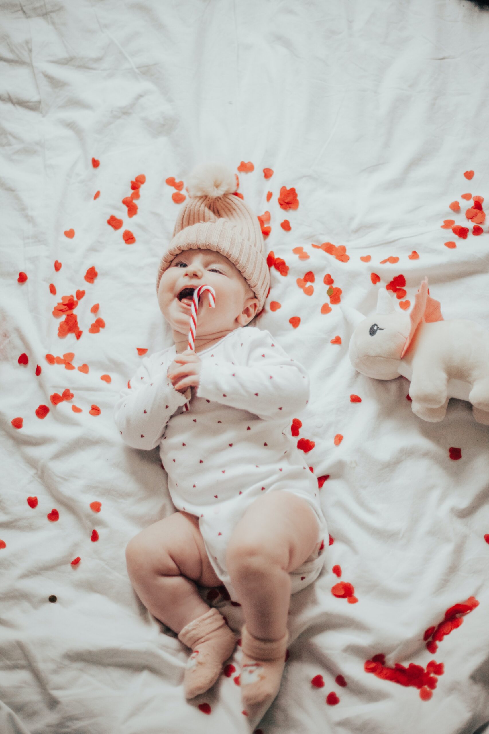 Một lịch sinh hoạt cho bé 1 tuổi đều đặn sẽ tạo thói quen tốt cho con bạn.