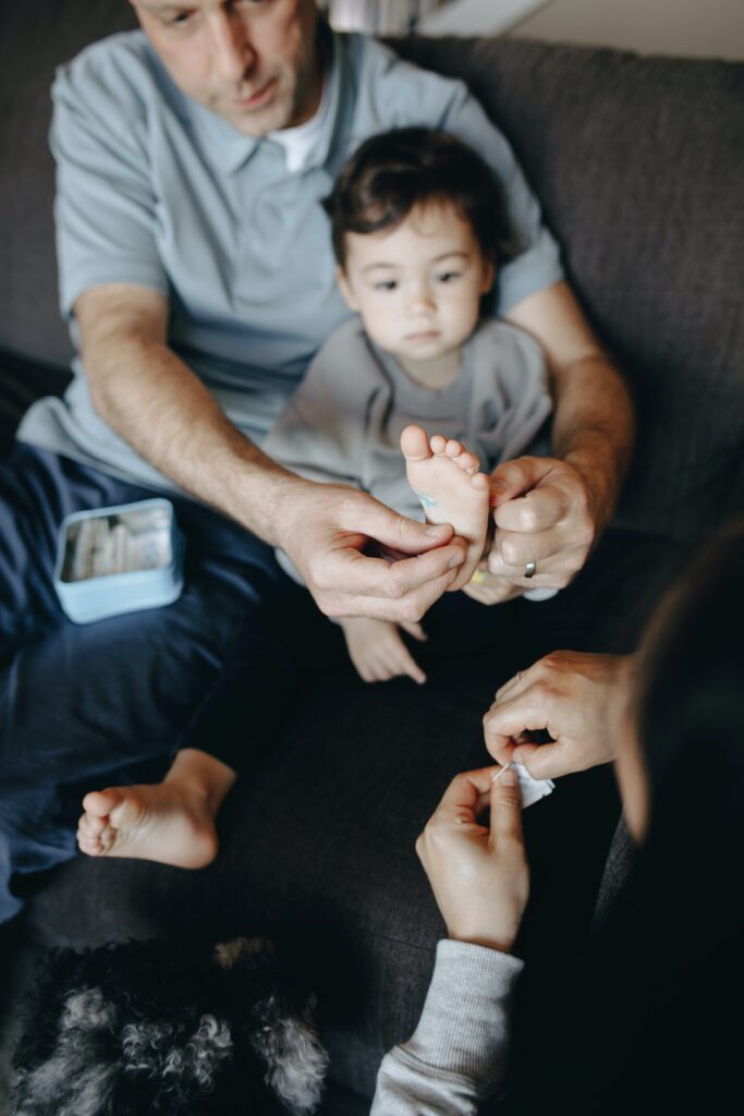 Cha mẹ phạm sai lầm trong thời gian này, nhưng có nhiều cách để tránh những sai lầm này khi nuôi dạy con.