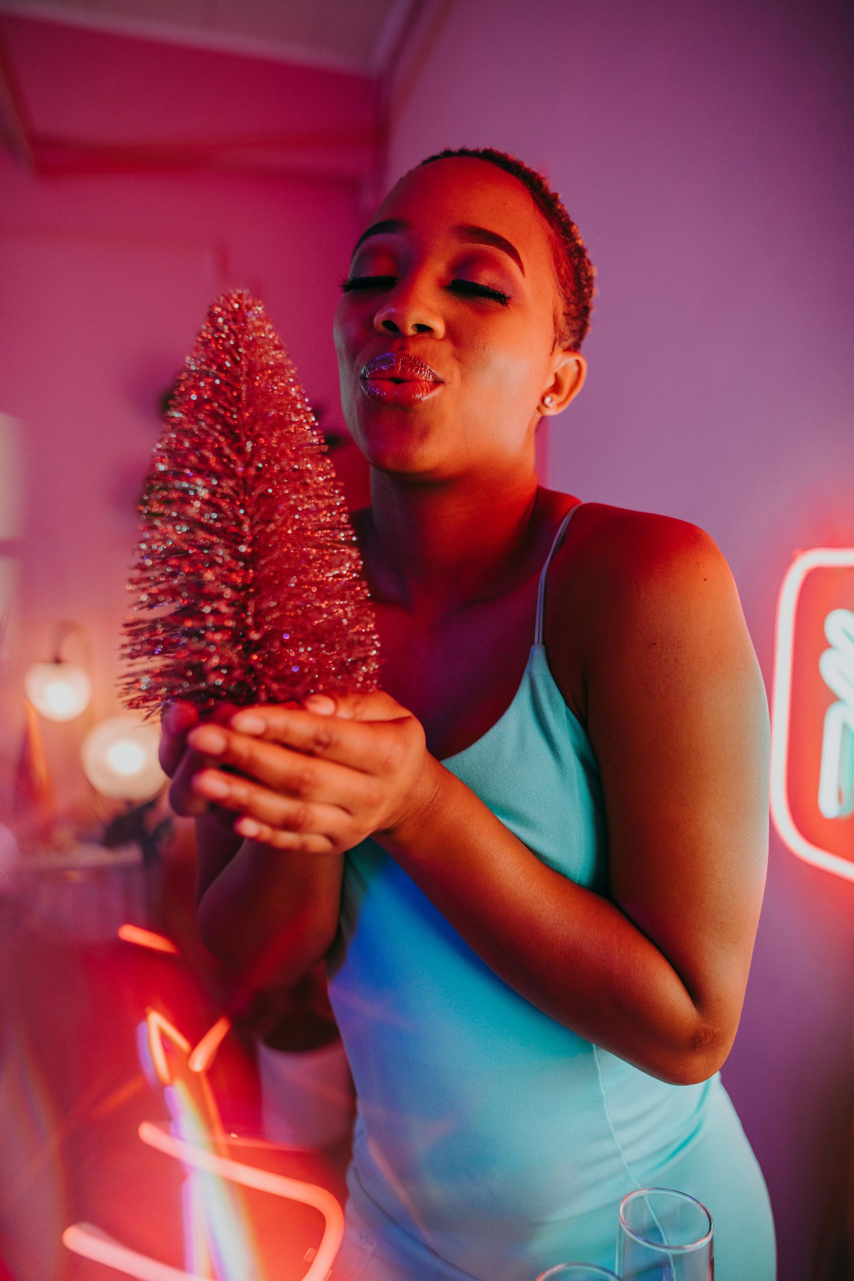 Hạnh Phúc Hiện Tại Của Chị Phương Anh Và Anh Biển