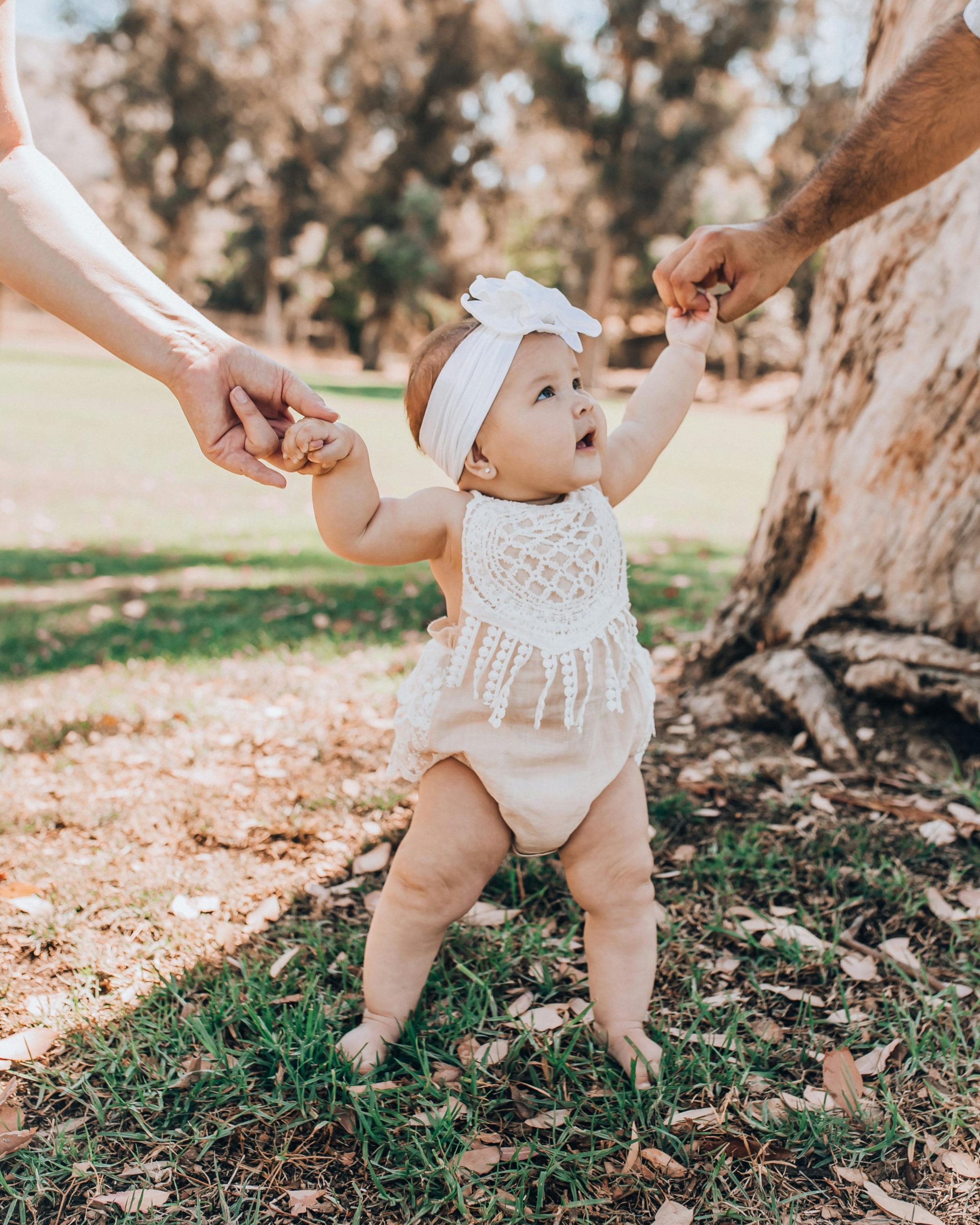 Cha Mẹ Thông Minh không chỉ biết cách xử lý tình huống mà còn cần kiên nhẫn hướng dẫn con tự giải quyết những vấn đề nhỏ nhặt trong cuộc sống hàng ngày.