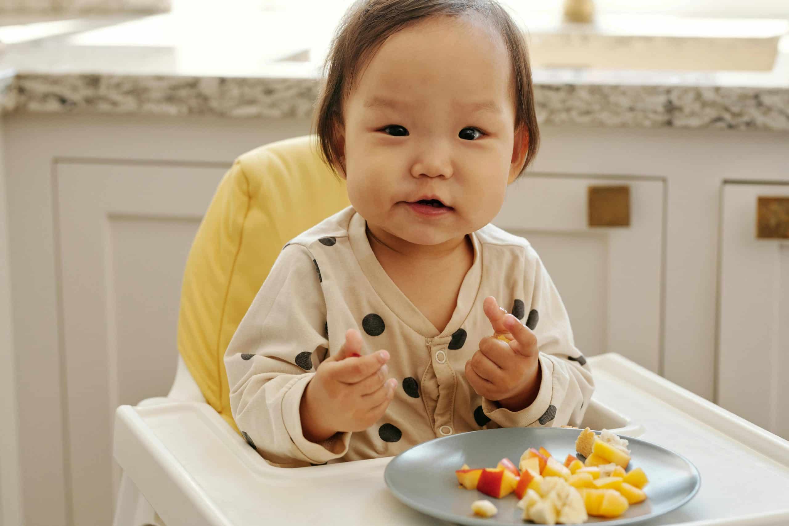 Chính vì những ưu điểm nổi bật đó mà Chiếc Ghế Quốc Dân đã trở thành một sản phẩm không thể thiếu trong danh sách đồ dùng cần thiết cho bé yêu của nhiều gia đình Việt Nam hiện nay.