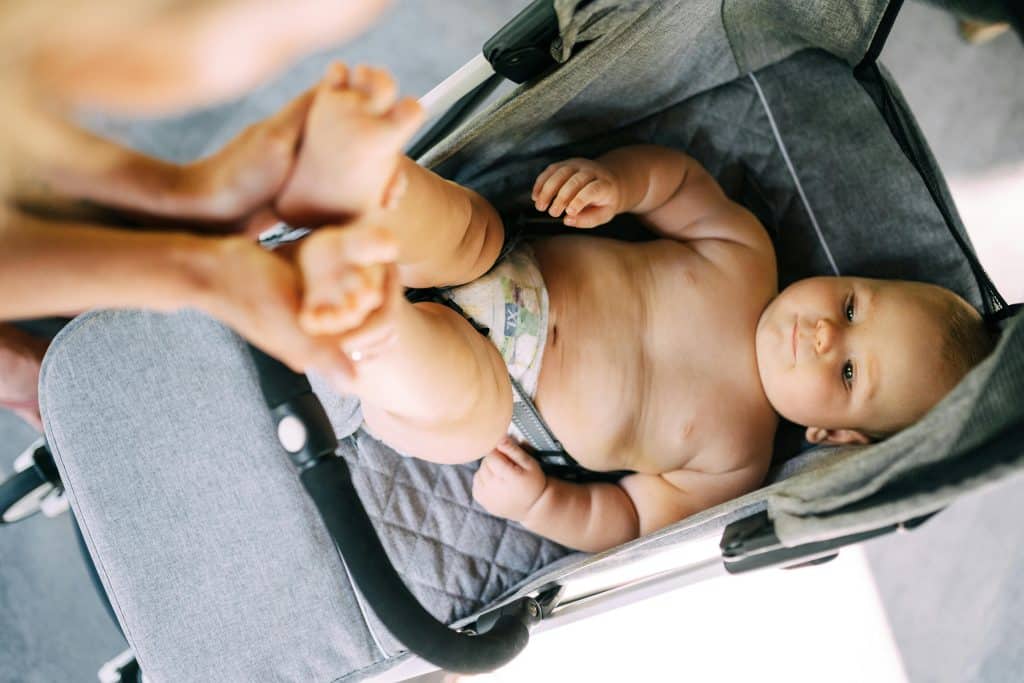 Xu Hướng Nuôi Con Mới: Mẹ Hiện Đại Chọn Bình Thủy Tinh